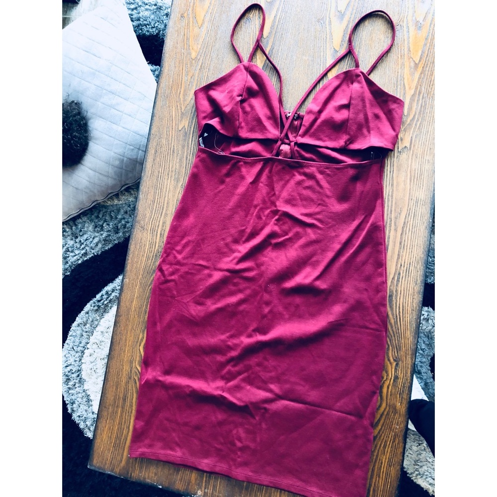 NWT** Dark red strappy dress !